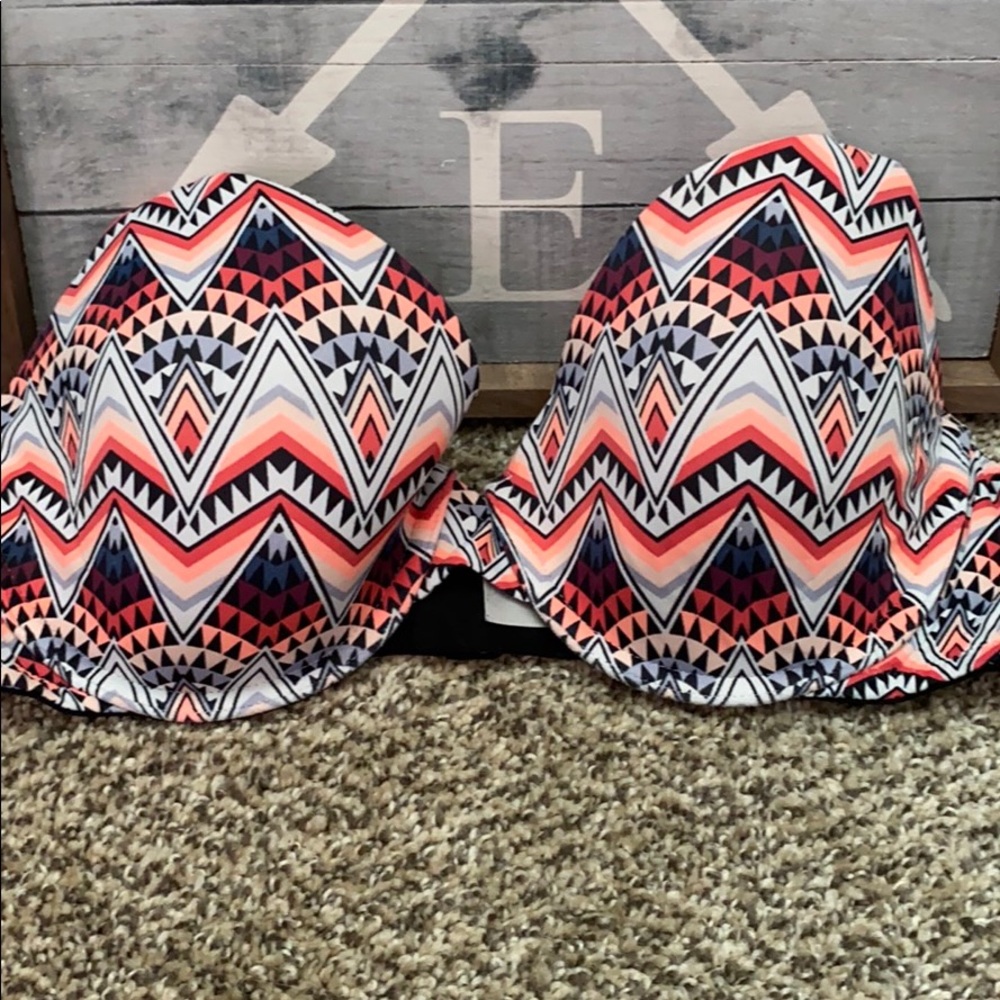 Coral peach Aztec